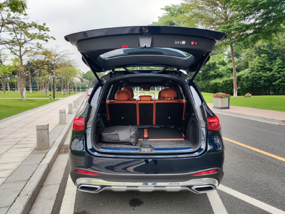 新奔驰glc或将发布影响老款价格吗,新一代奔驰glc国内售价预计多少钱