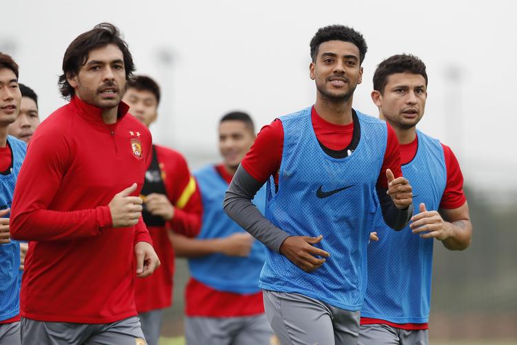 亚洲人的世界杯，从让中国球迷人羡慕嫉妒恨的日本队说起