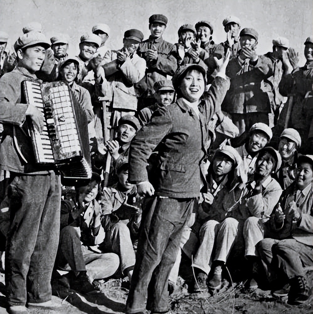 中国人民解放军部队组成部分,解放军通信兵团的序列