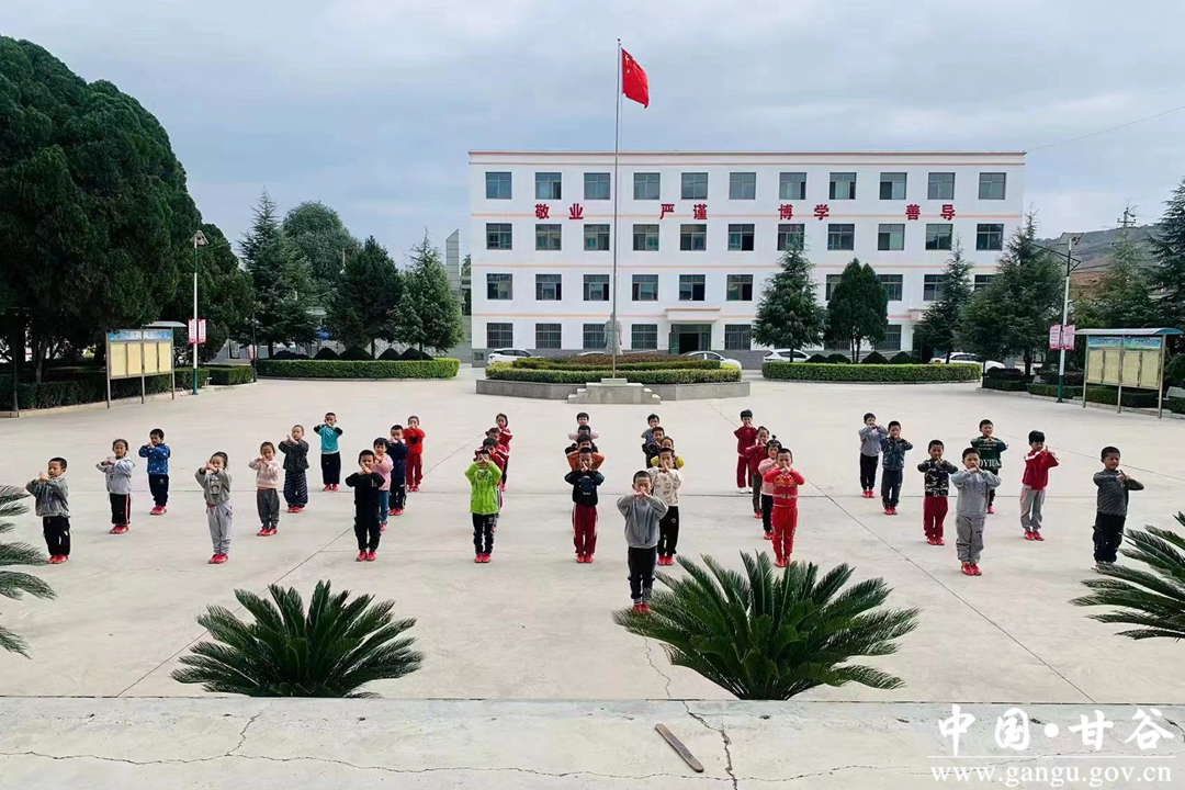 甘谷县永安伏羲学校校长,李镇西校长谈双减