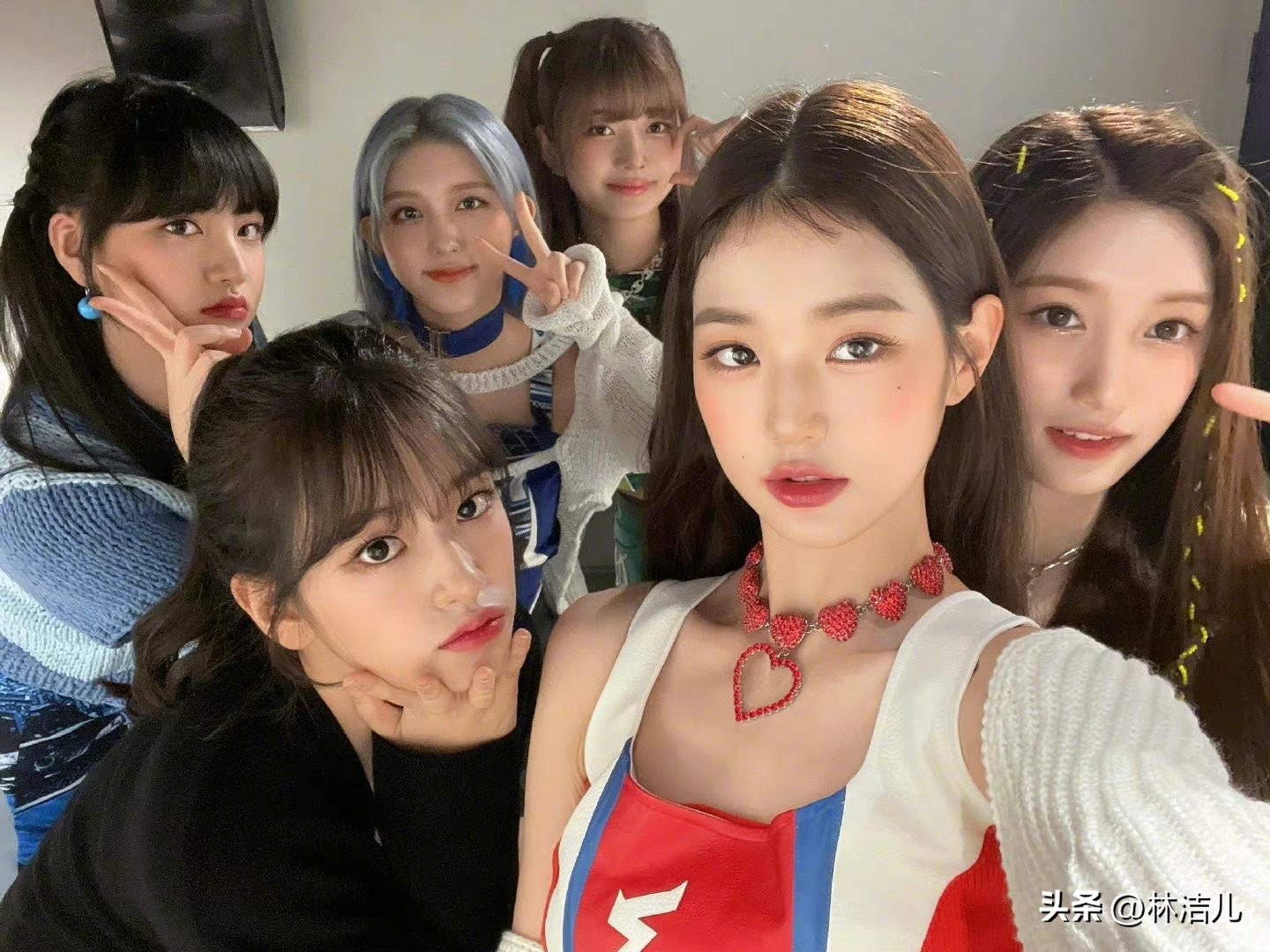 方圆脸剪张元英同款刘海,张元英齐刘海长直发造型