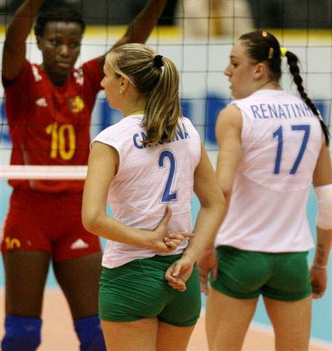 女排的手势是什么意思,女排二传手势意思