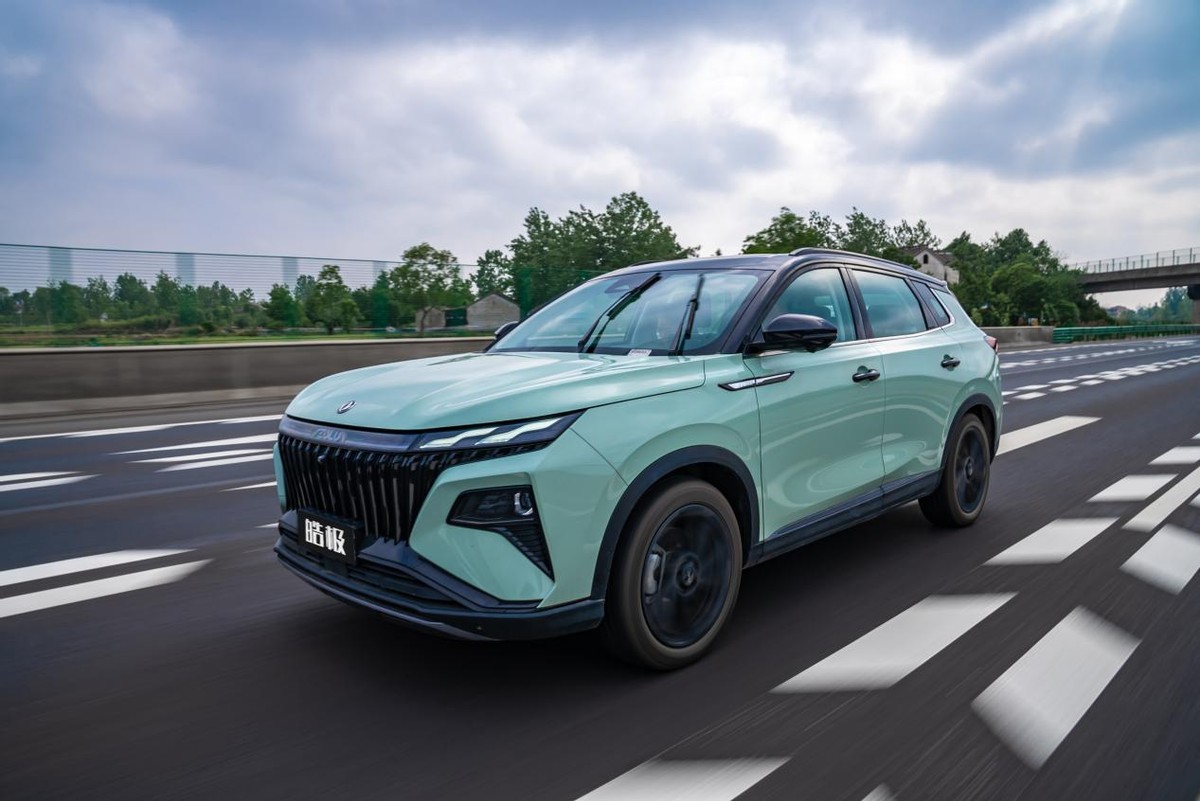 东风风神皓极真实感受,油耗低至2.8