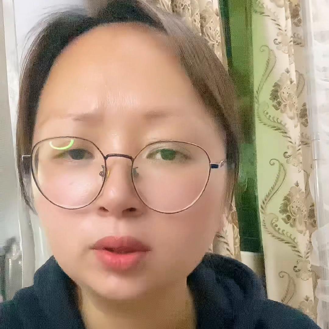 成年人的崩溃往往只在一瞬间,成年人的奔溃往往就在一念之间