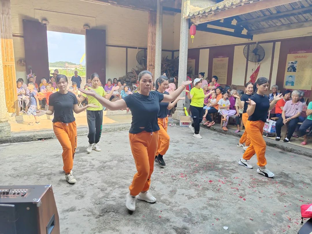 喜迎二十大|水台镇：东融桥头堡康养美水台