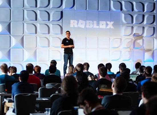 2021十大历史话题·国际篇美国从阿富汗撤军元宇宙到底是啥？