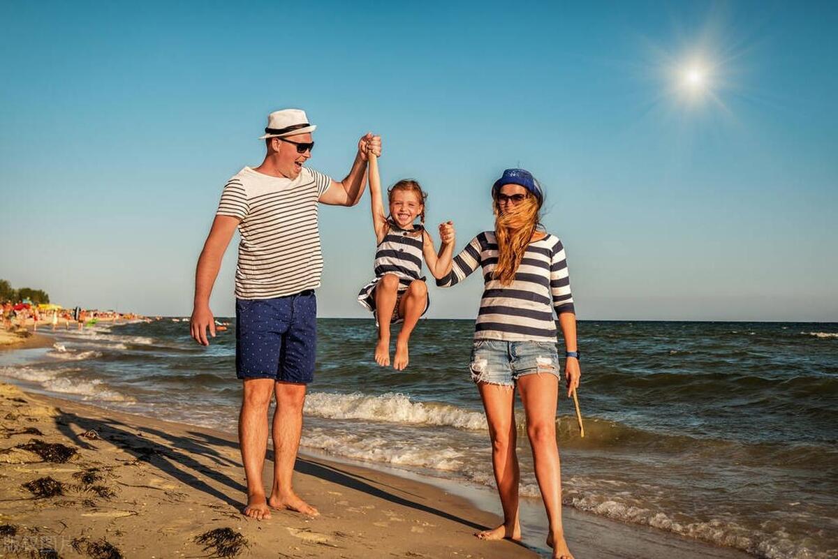 父母的格局决定孩子的人生的宽度,孩子的高度取决于父母格局