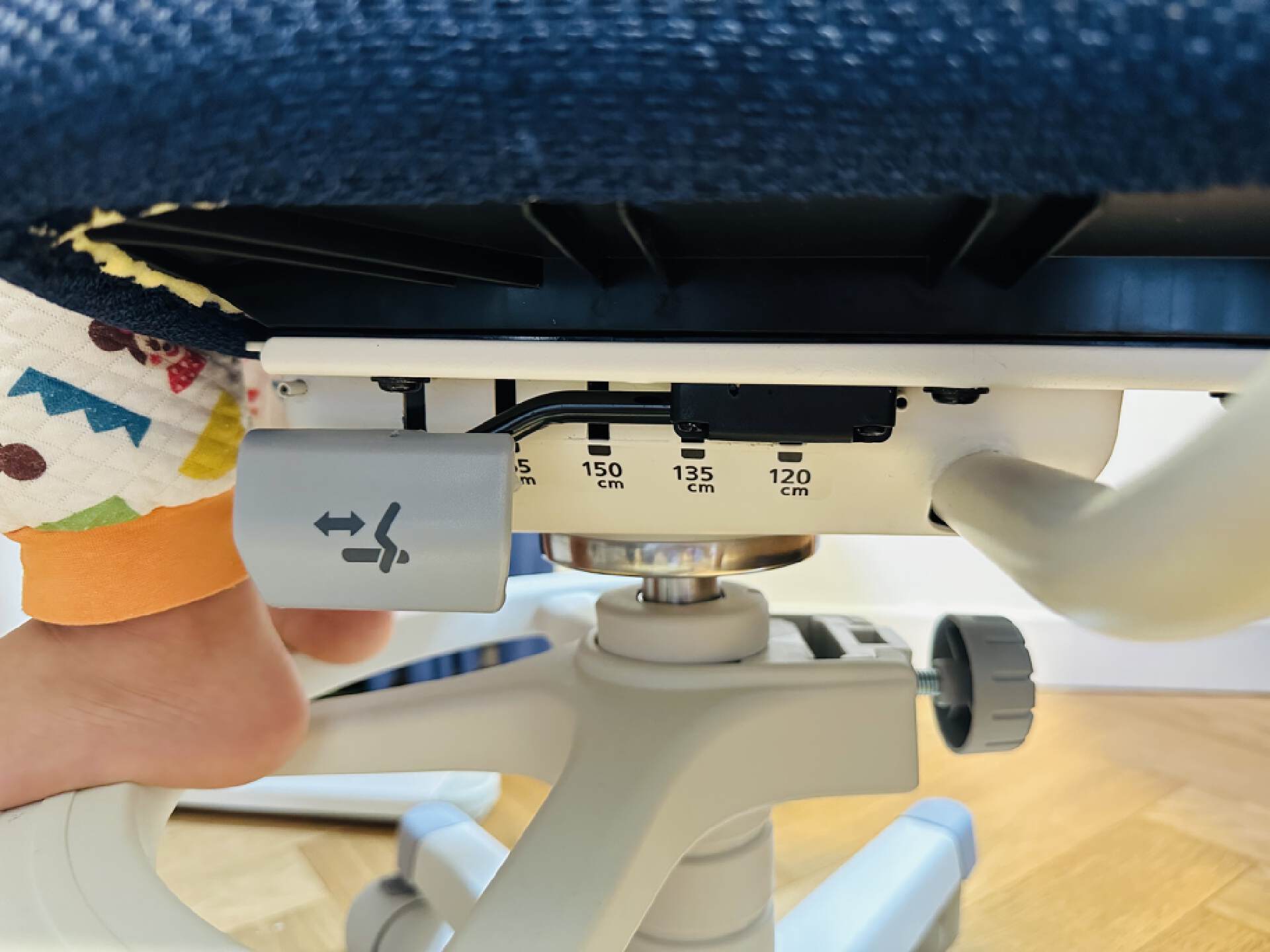 冈村儿童学习椅天津,小孩大人都可以用的学习椅