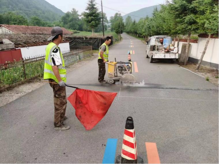 聚焦“乡村畅通工程”丨​​通化县：抓预防养护促路况提升