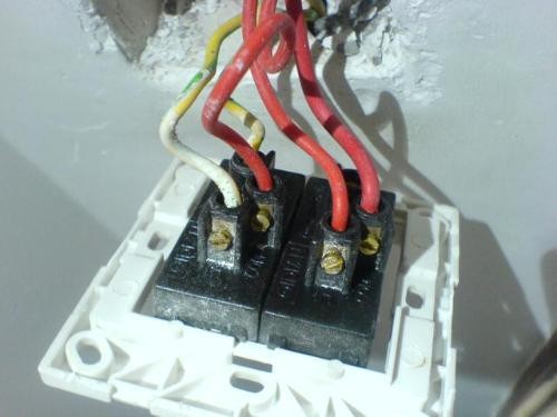 为什么电线不能绕圈使用,电线绕了几圈再接开关有什么用