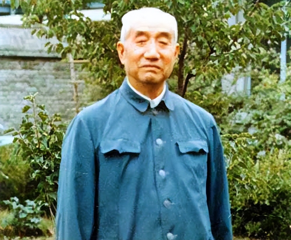 在十大元帅中，*向前徐**的排名不高，为什么对他的评价越来越高