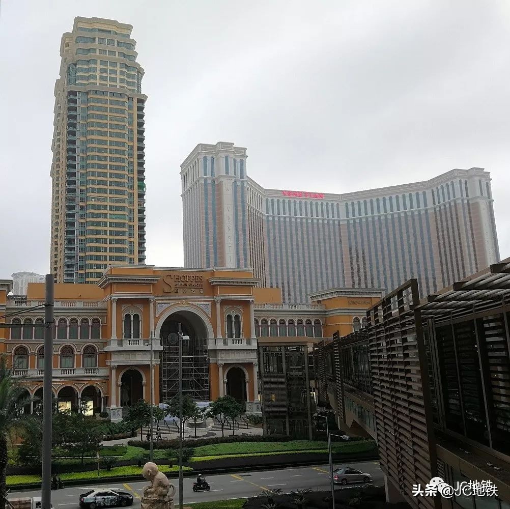 澳门必去购物商场,澳门的购物街集中在哪里
