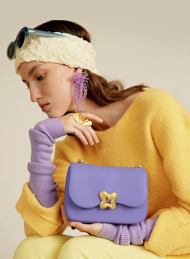 适合30岁女人背的包包品牌排行榜,中年妇女包包选什么品牌好