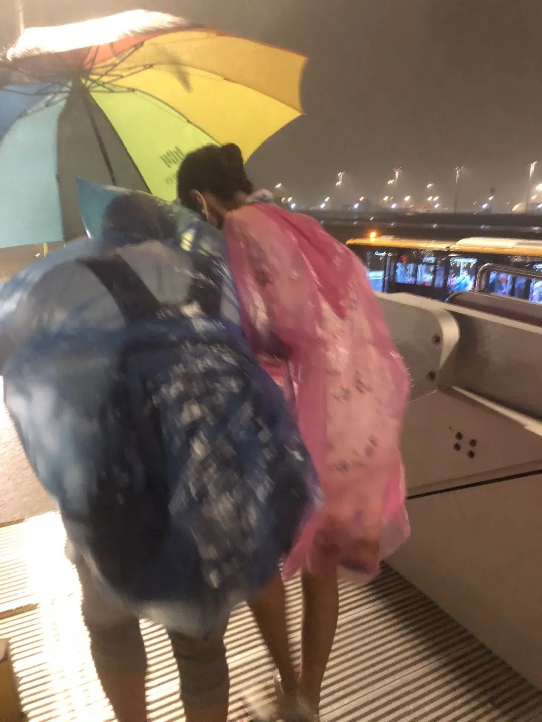 阿里玛·达吾列提｜哈萨克族女孩追逐“蓝天梦”