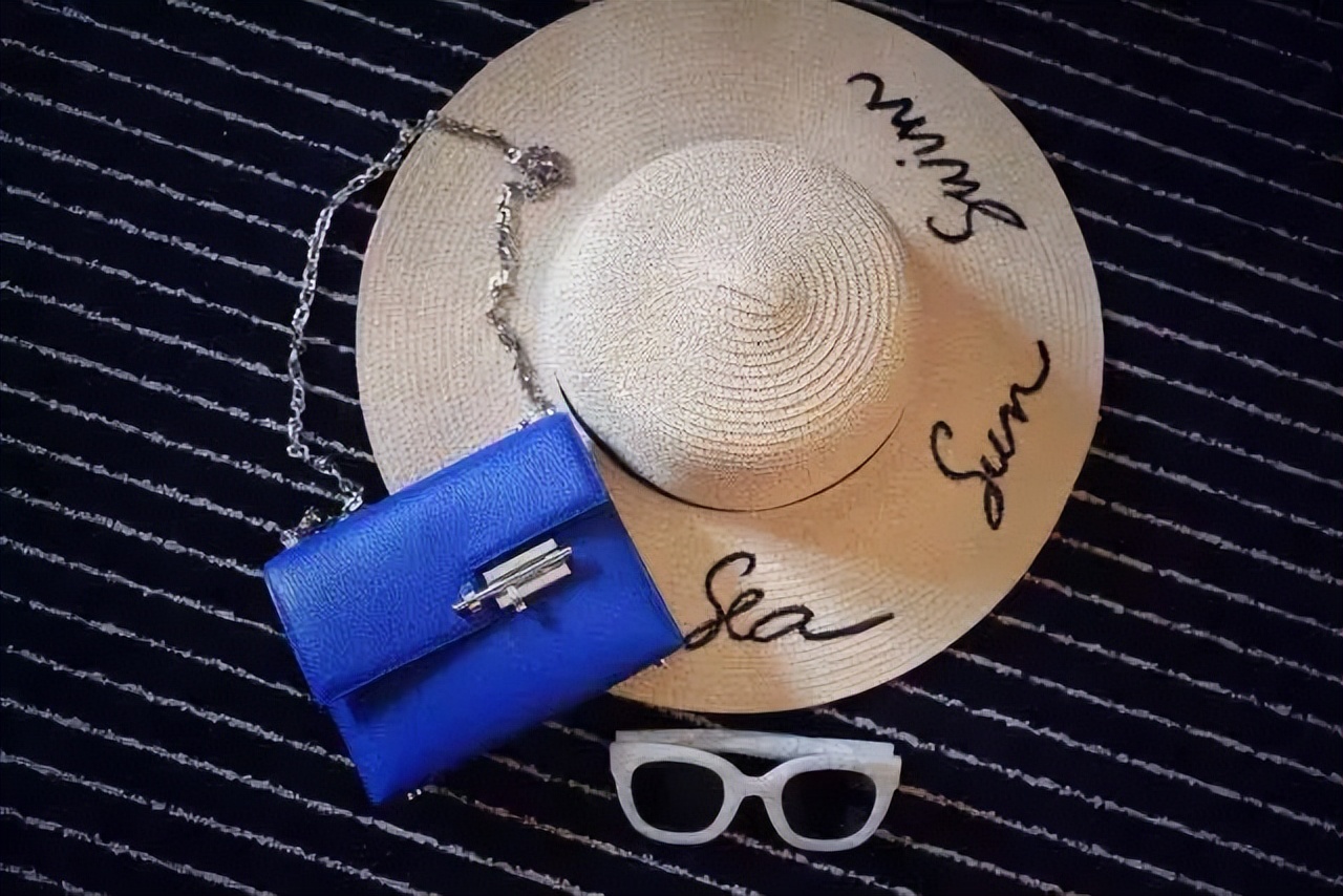 大牌经典款包包,每个大牌必入的一款经典款包包