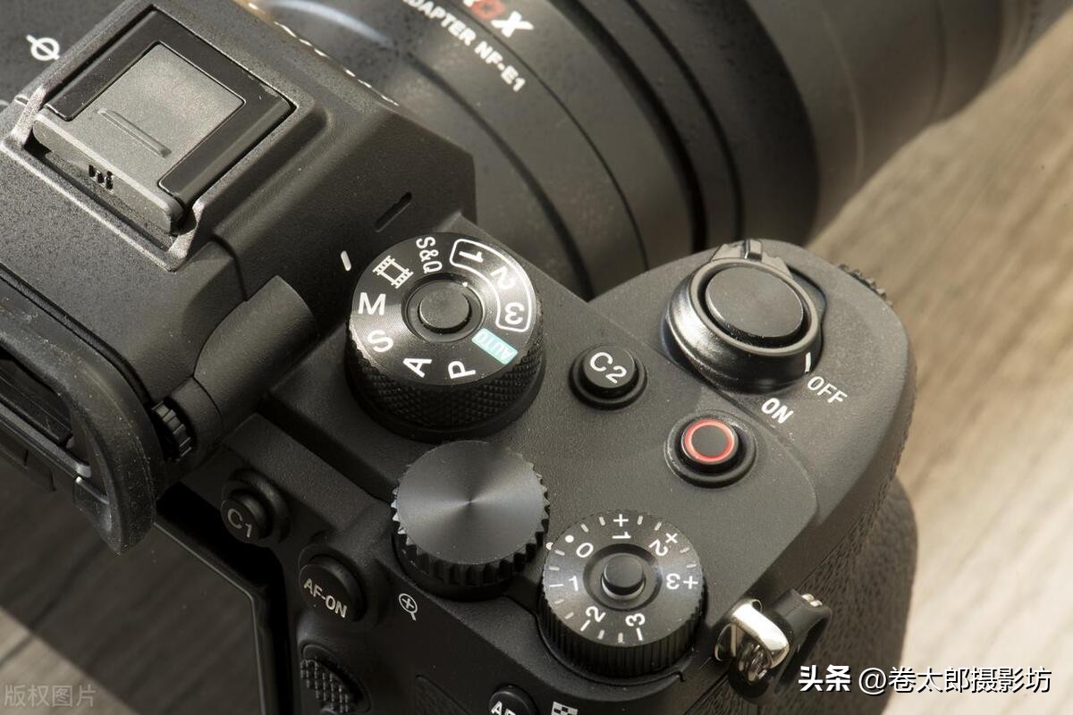 佳能尼康索尼全画幅微单各优缺点,索尼佳能尼康富士各家相机特点