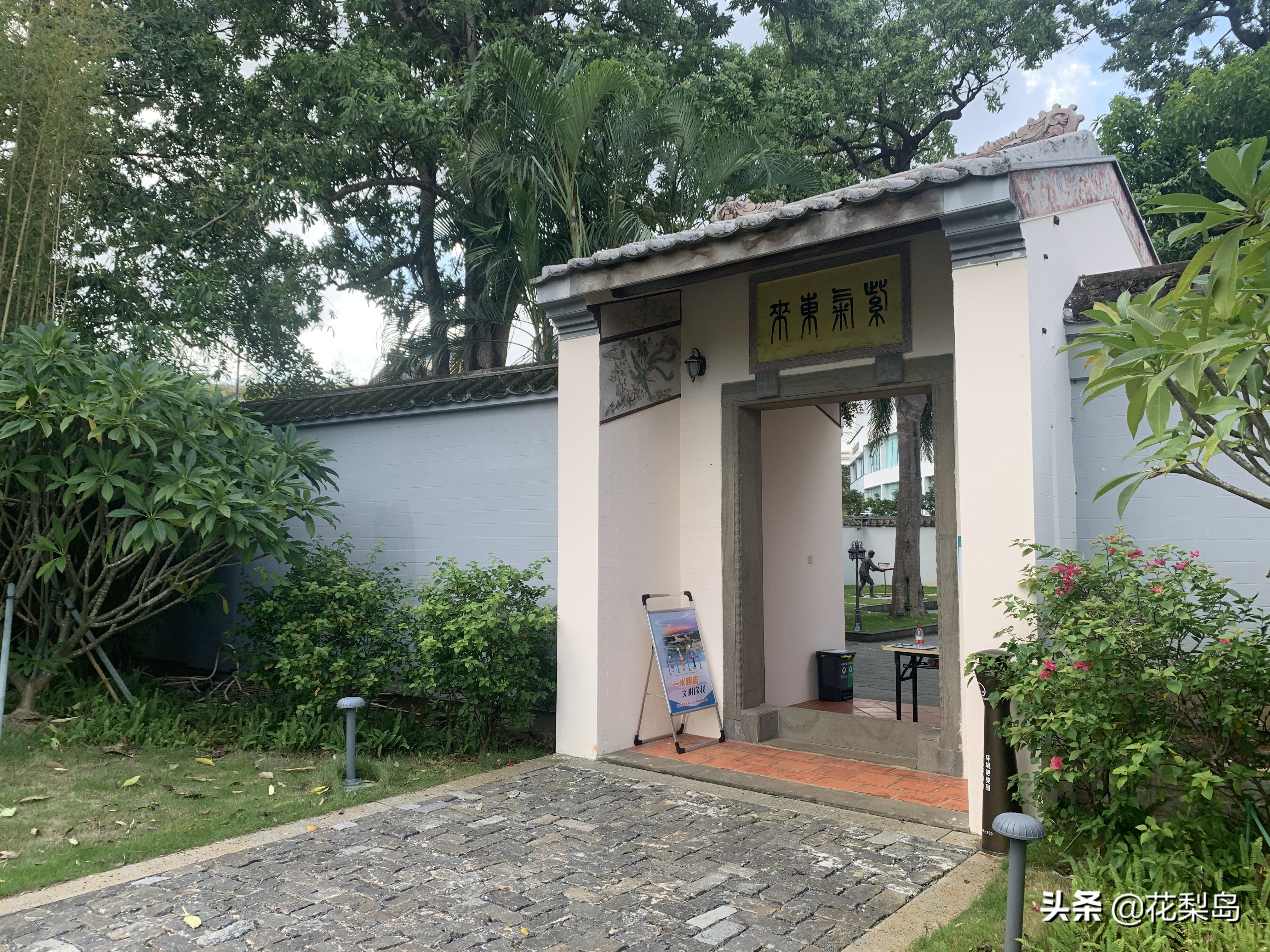 海南省会城市十大公共文化建筑,海南十大标志性建筑图片