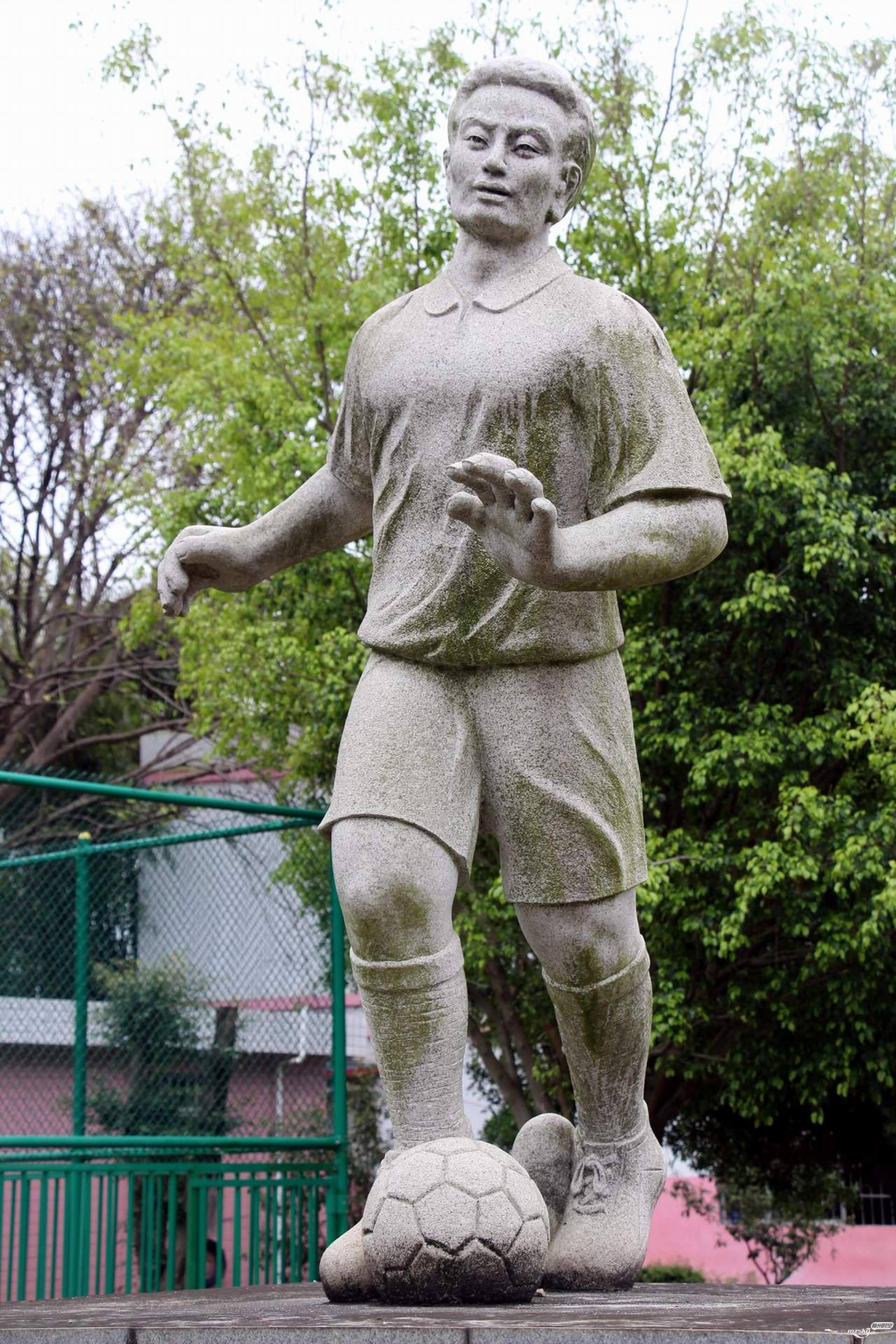 中国五大球王李惠堂,世界公认五大球王李惠堂