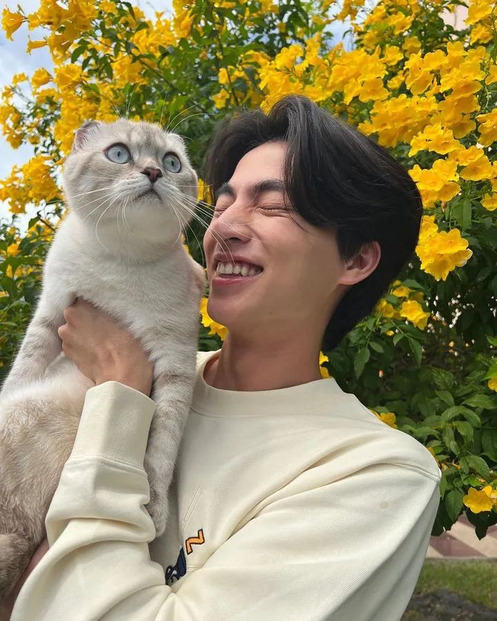 李敏镐身高175和187对比图,李敏镐187和165