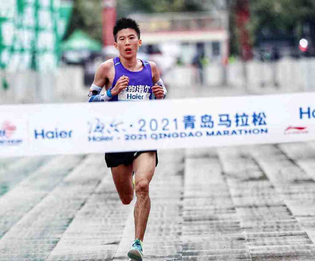 昔日千万富翁今日沦落街头,昔日百万富翁如今落魄