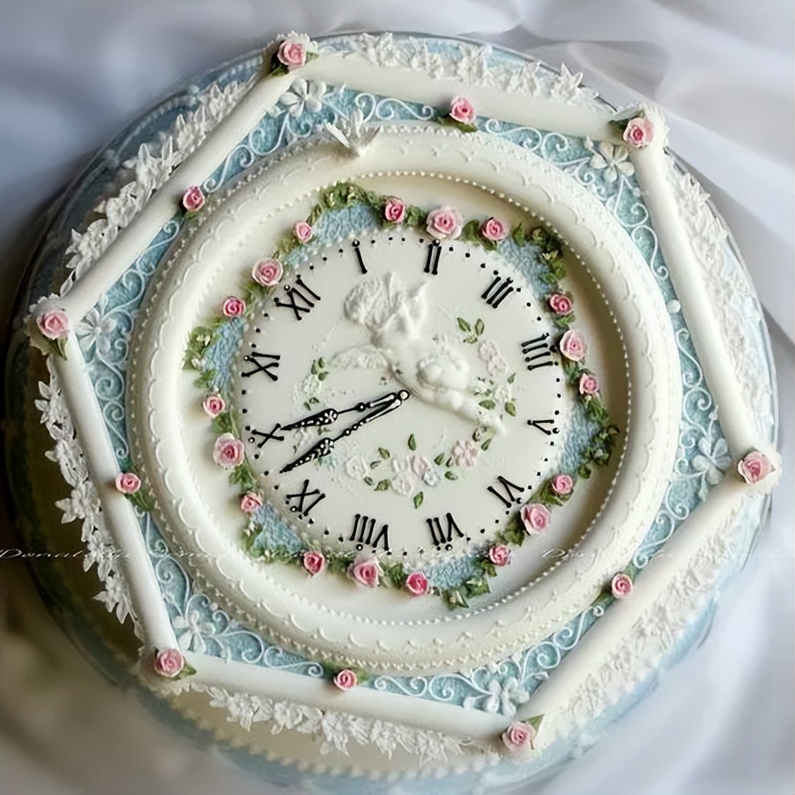 蛋糕渐变用什么裱花嘴,做蛋糕裱花嘴最实用的是哪种