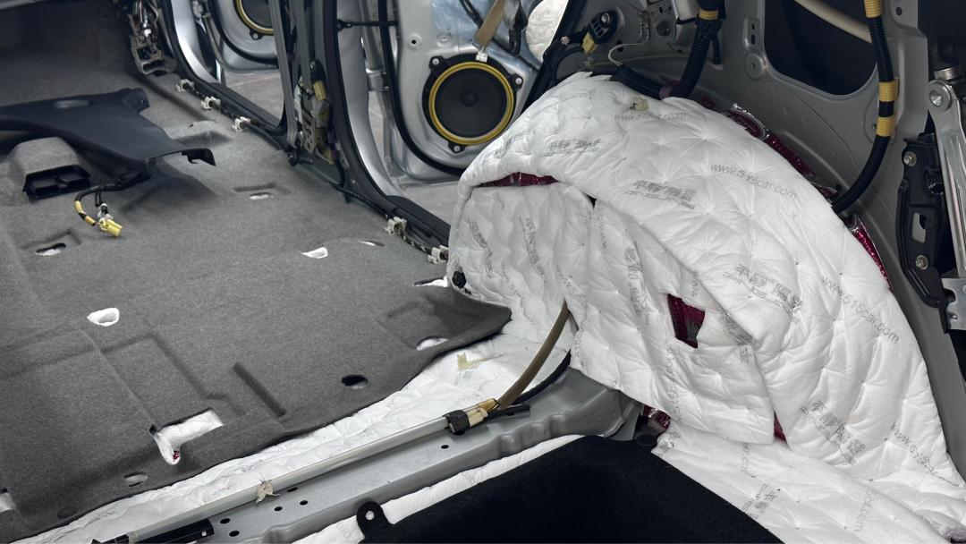 rav4旧款车怎么样,老款rav4翻修