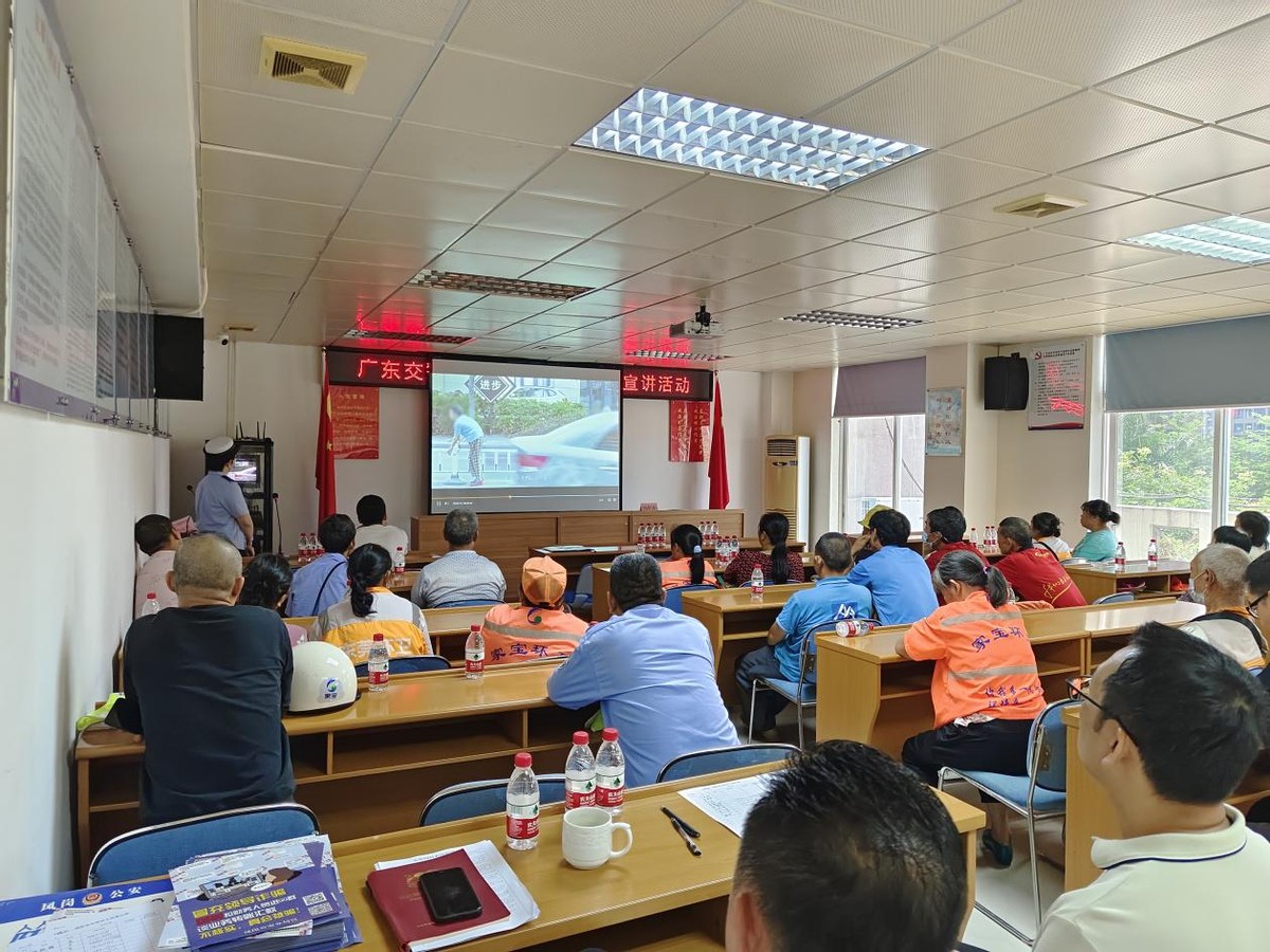 美丽乡村交通安全巡回宣传视频,美丽乡村行交通安全我先行