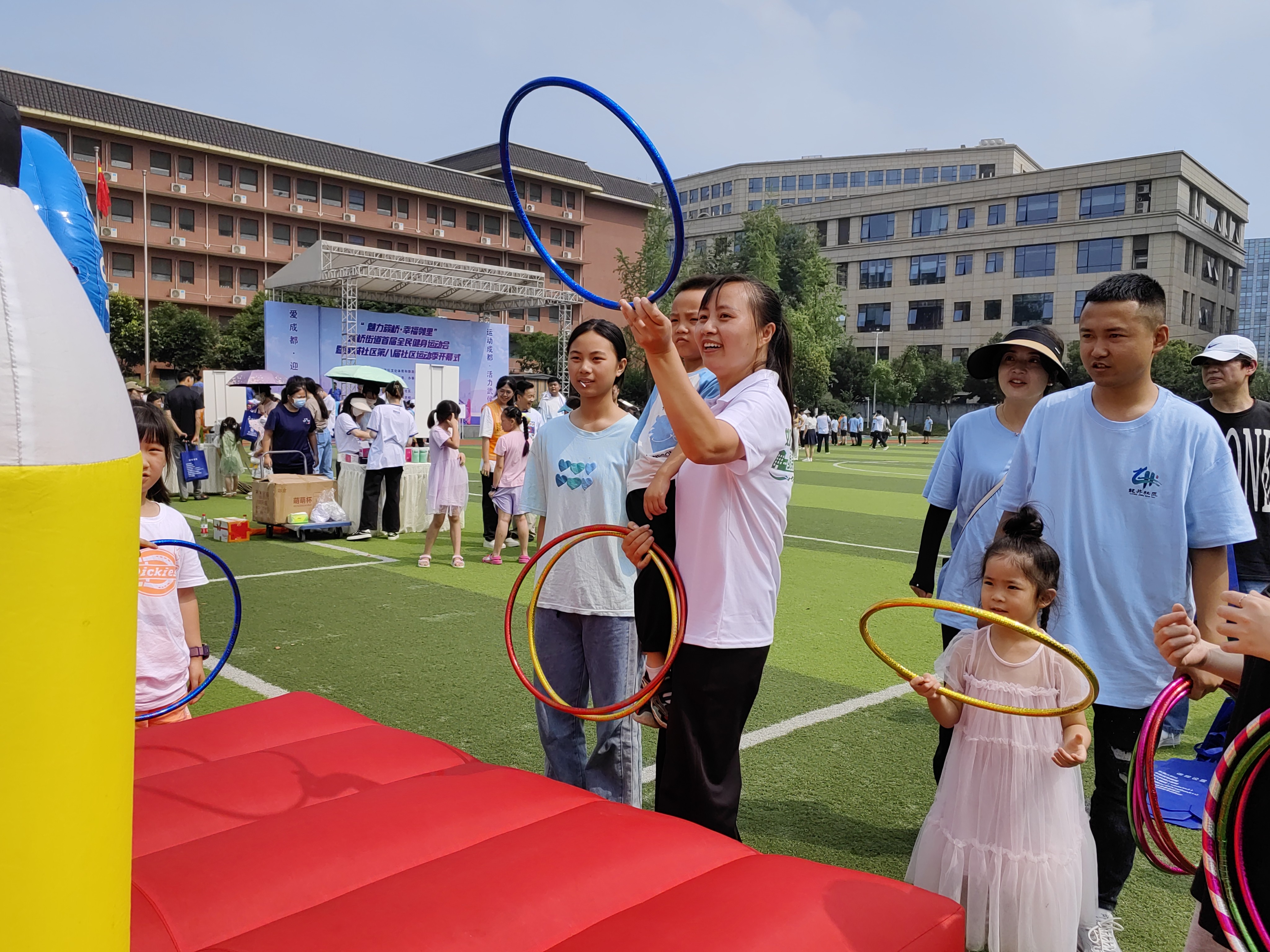 爱成都迎大运成都七中运动会,成都即将举办的运动会