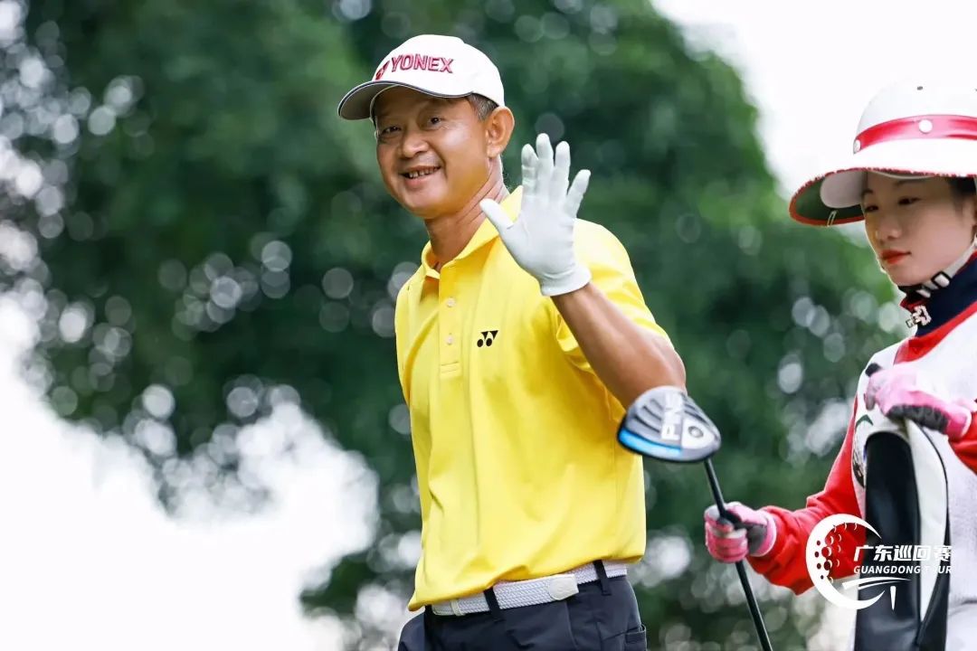 沈嵘足球集锦,沈嵘高尔夫球