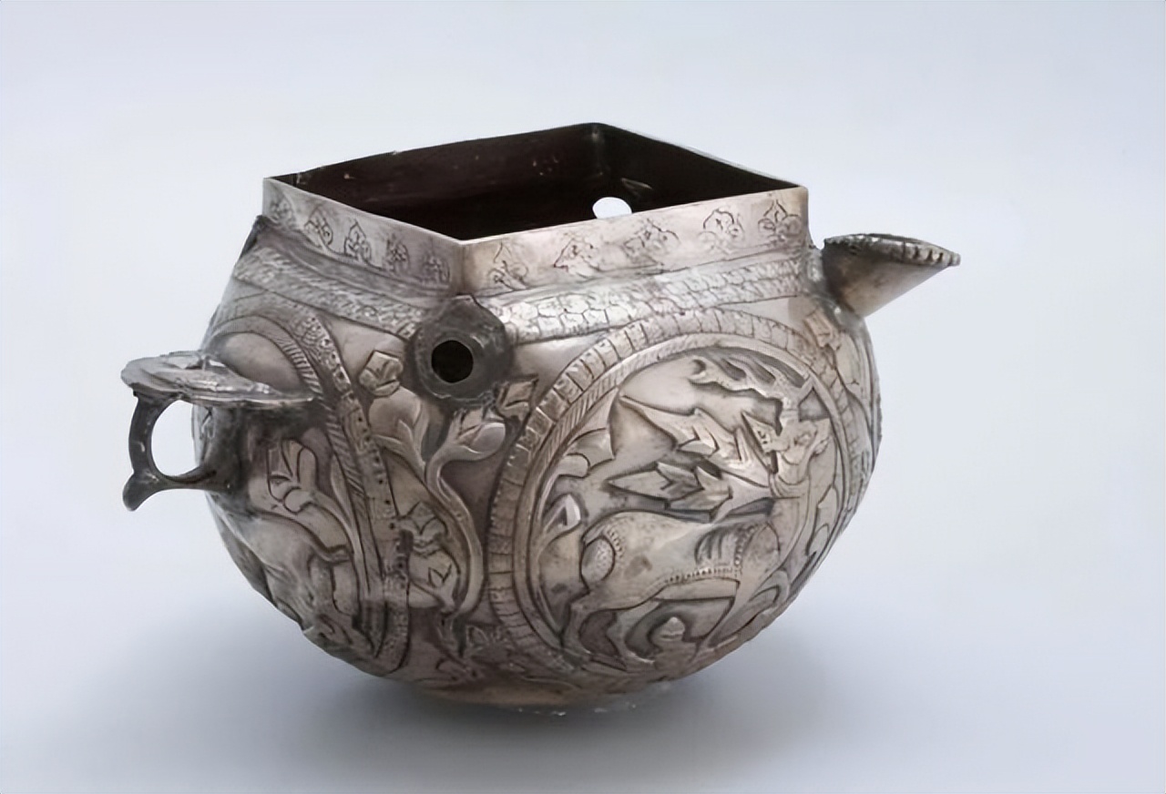 外来文化对唐朝的影响,唐代装饰纹样变迁