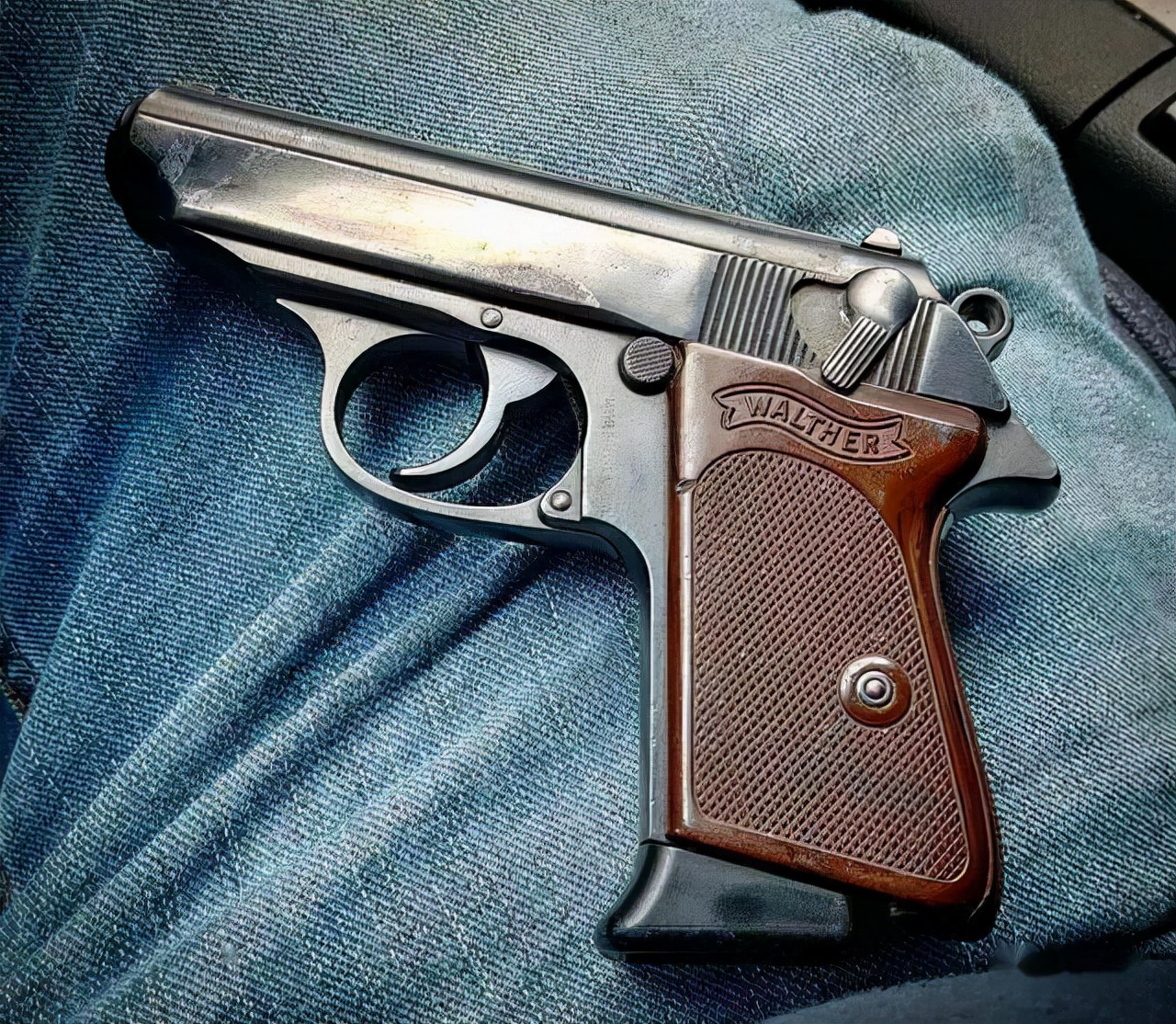 隐蔽性极好的小手机,隐蔽性强的小枪