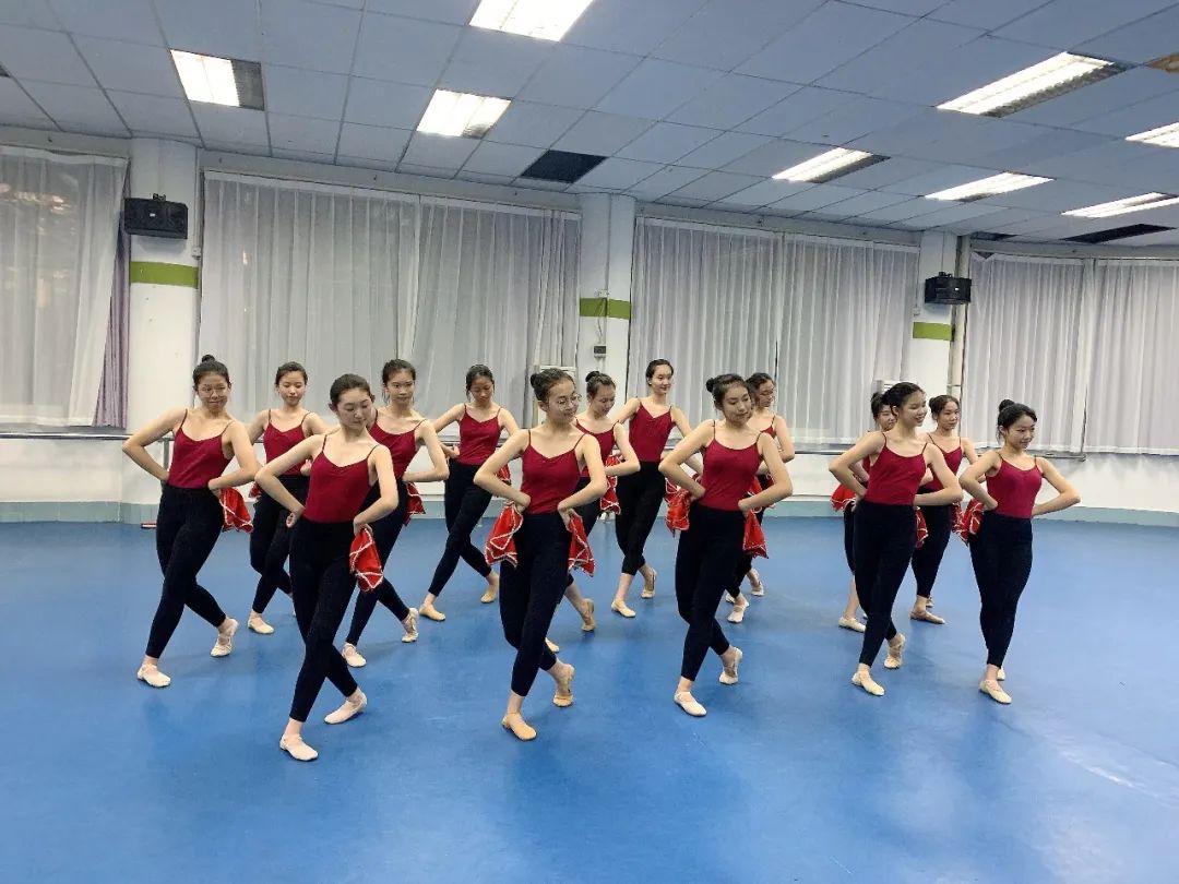 深圳市光明区民办高级中学,深圳光明高级中学体育场