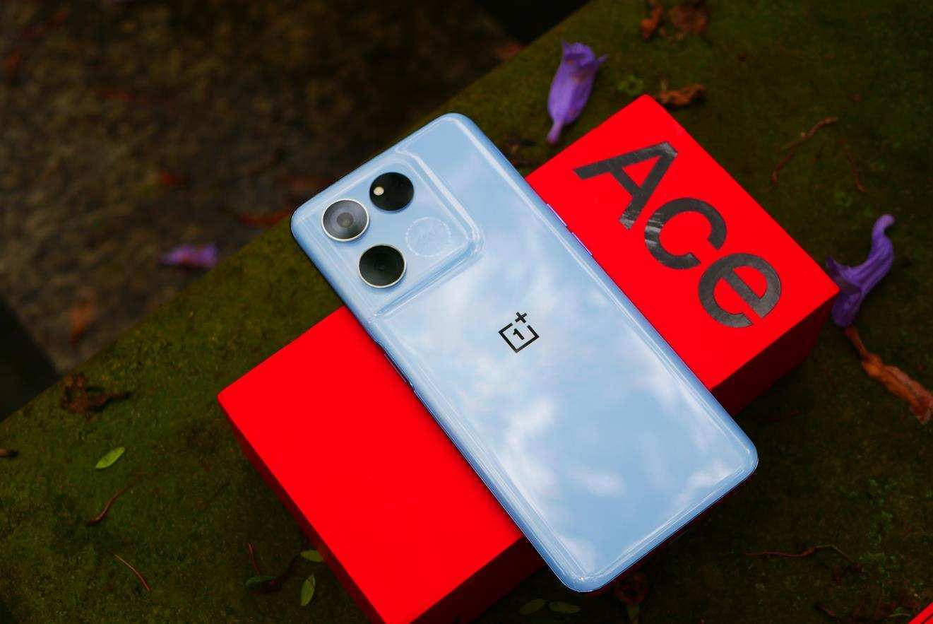 目前性价比最高的千元机是哪一款,买千元机这三款才值得考虑