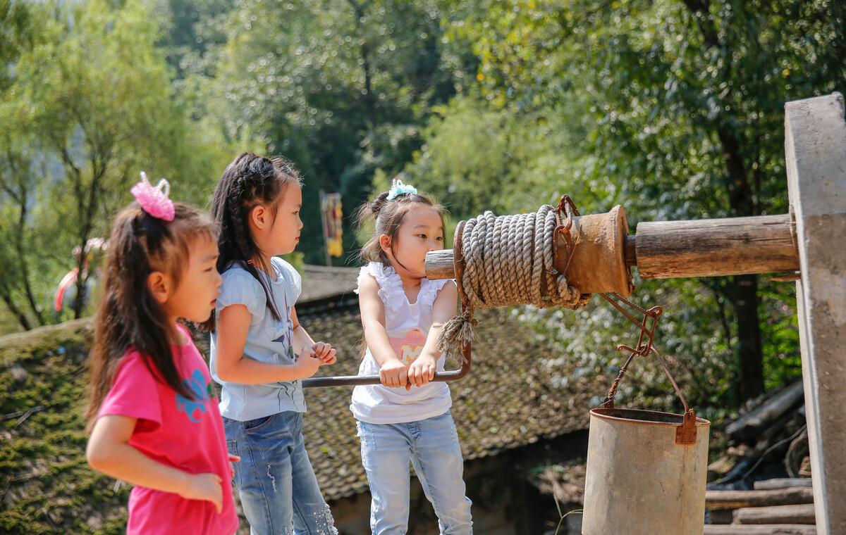 孩子写作业不认真总是马虎怎么办,孩子写作业走神不专心怎么办