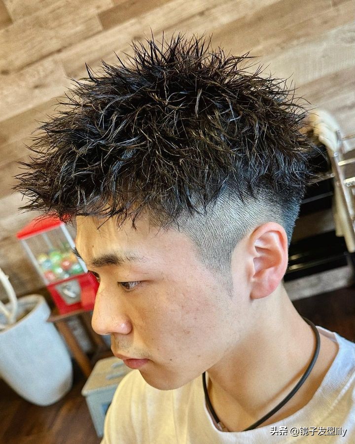 2019流行清爽男发,15款帅气男发精神时尚很百变