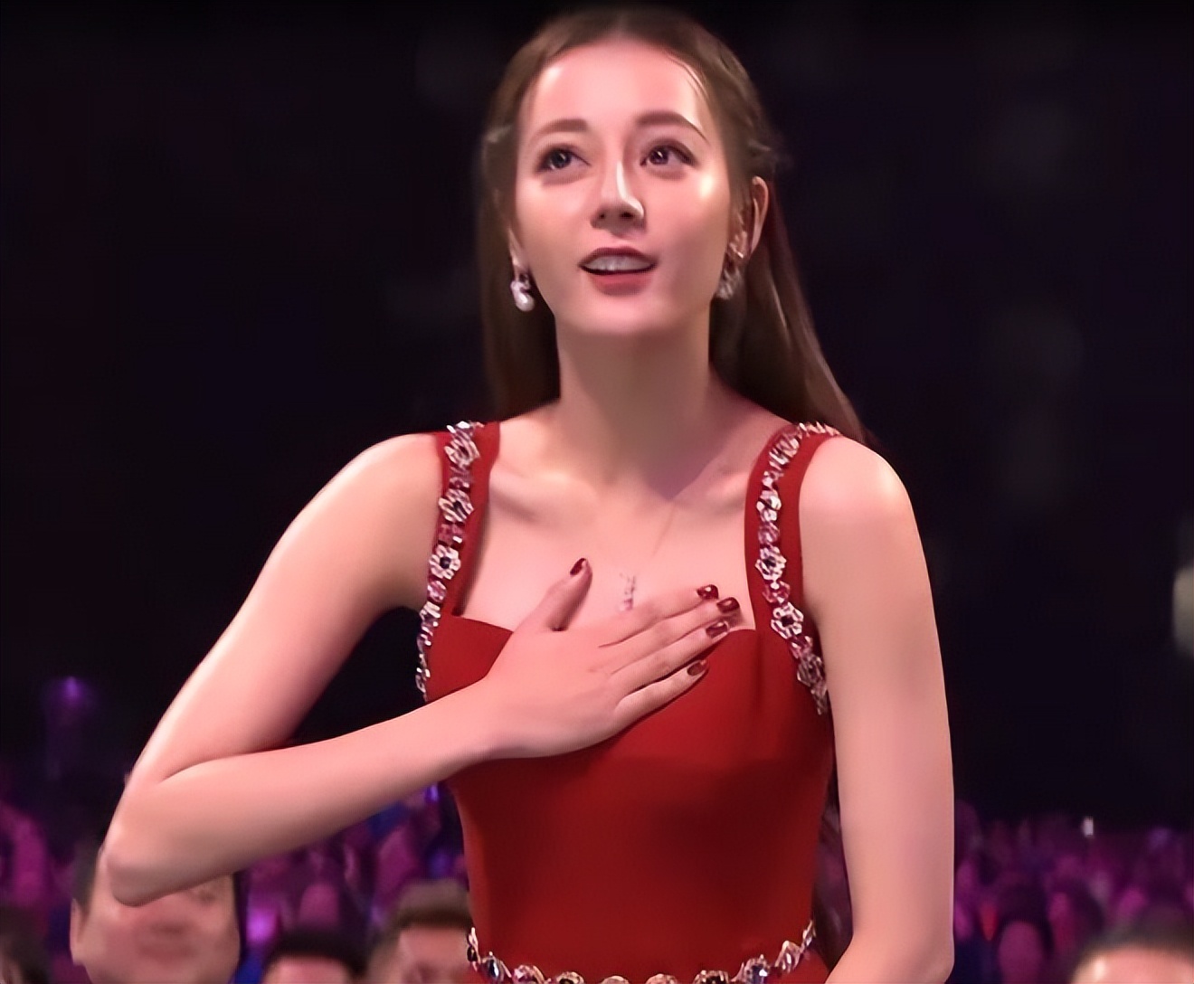 金星批评迪丽热巴,金星说迪丽热巴