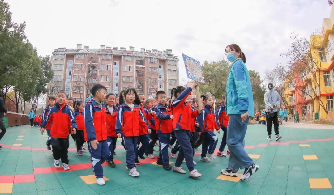 天佐西岗幼儿园早操,南京西岗幼儿园天佑路园