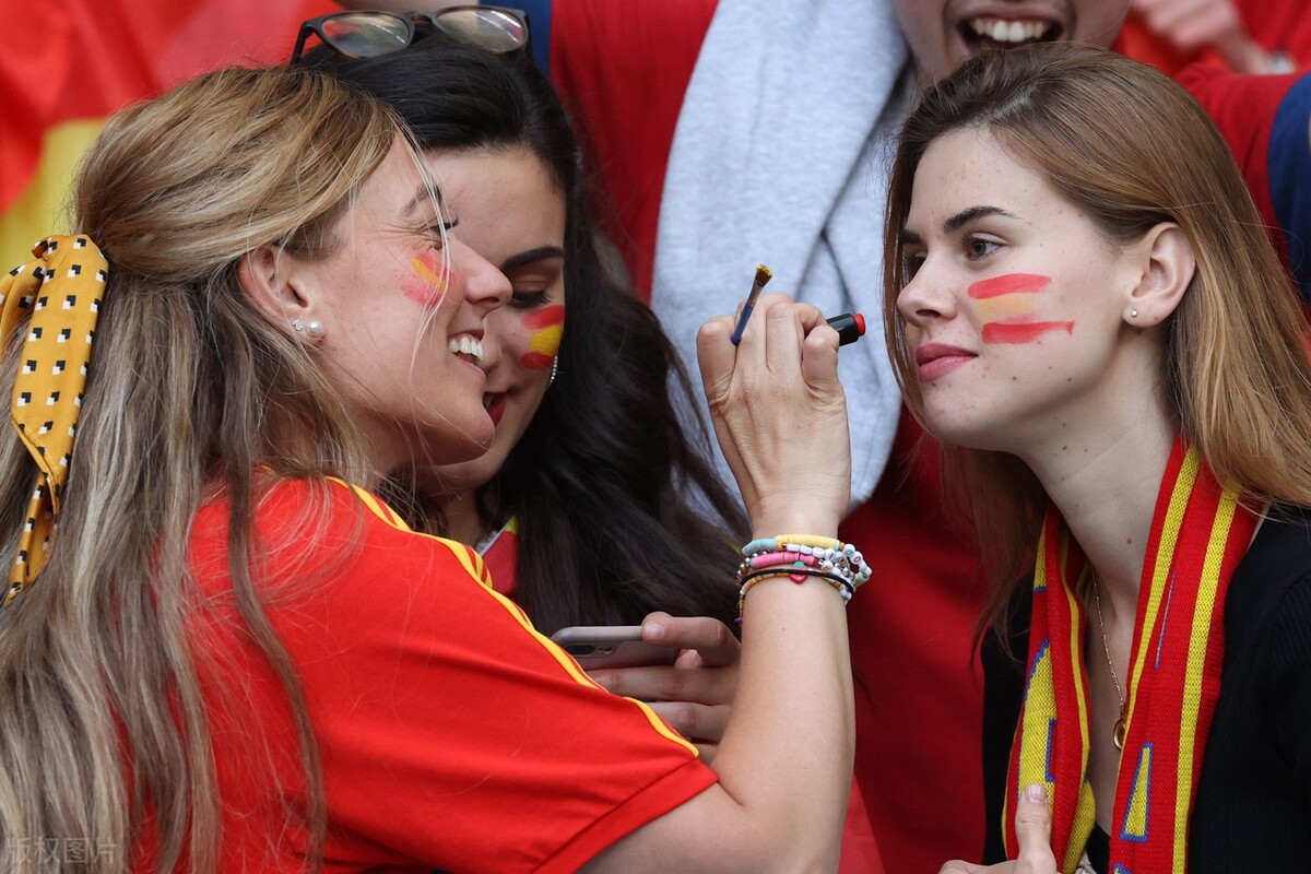 盘点场上的靓丽风景线,足球场上靓丽的风景线