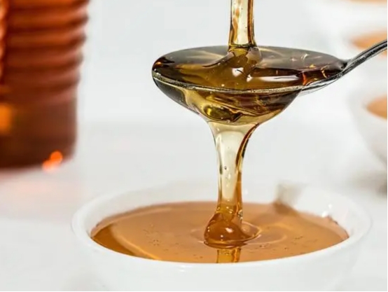 用火辨别蜂蜜的真假,蜂蜜用锅加热鉴别真假