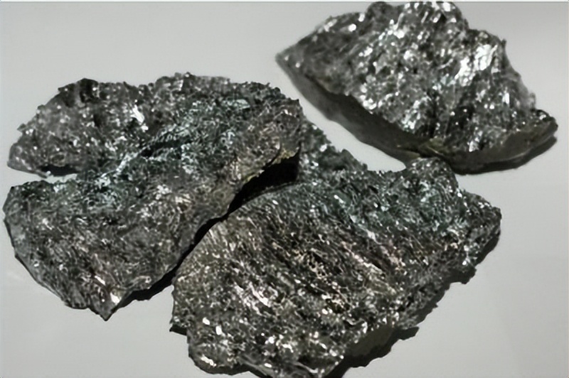 钯金和双氧水反应吗,钯碳加入双氧水还原钯金