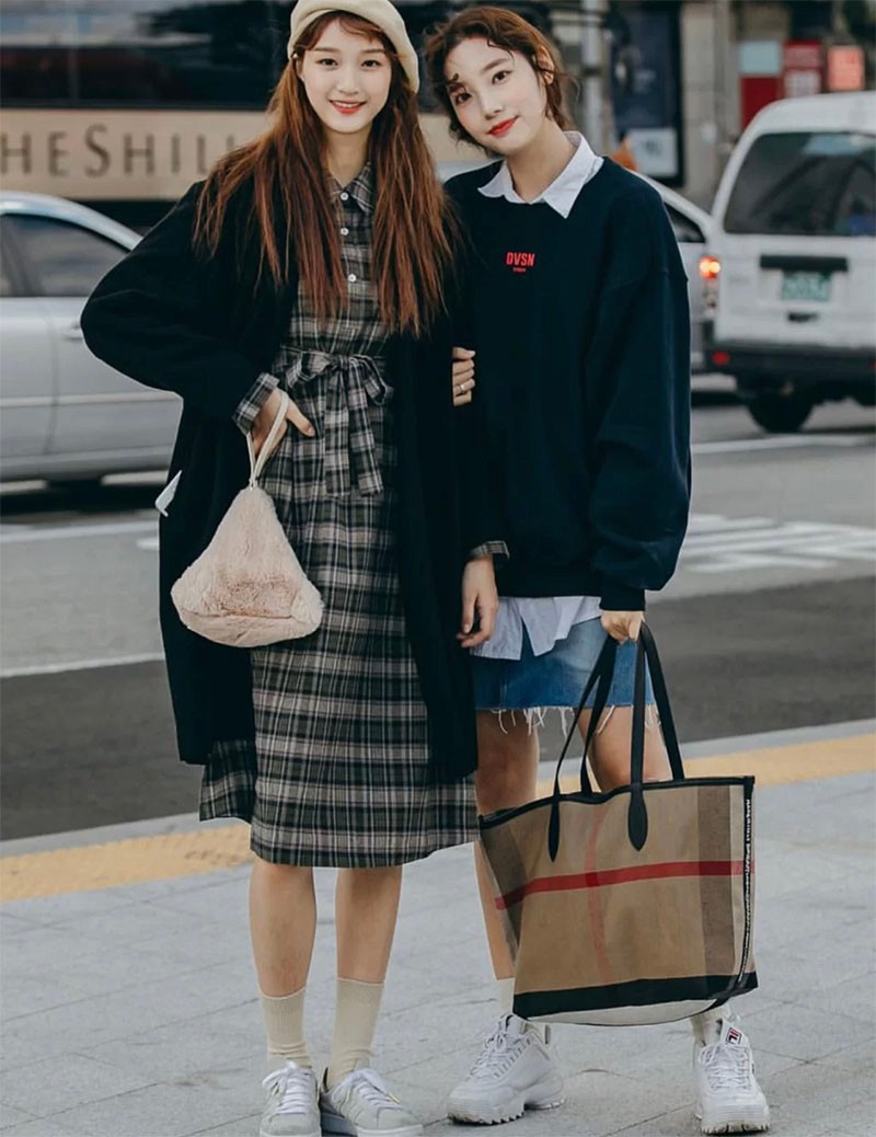 韩国潮鞋穿搭夏季推荐女生,春天穿什么鞋子好看又时尚