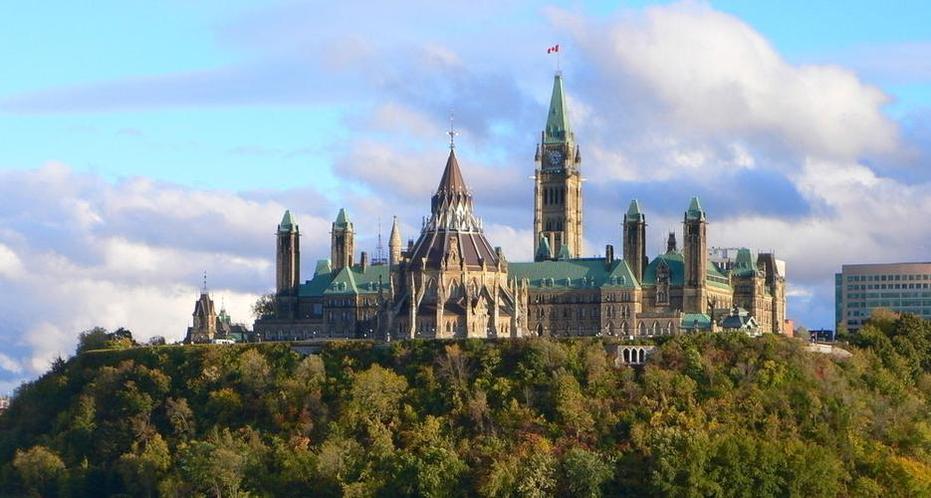 维多利亚大学(加拿大)——加拿大规模最大的综合性大学之一