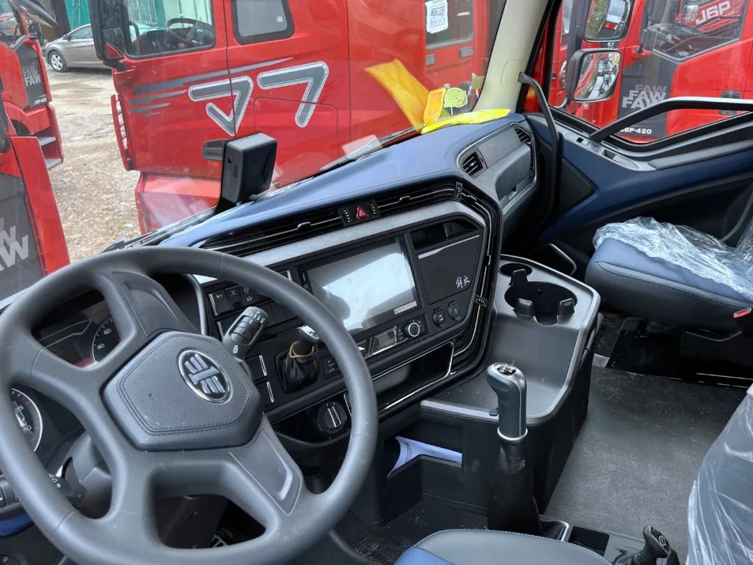 解放重卡j6最新车型前四后八,解放重卡j6v
