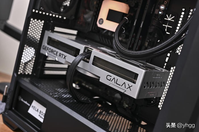 低调实用中塔——ROGZ690HERO+影驰4070Ti+银欣FARAB2装机展示