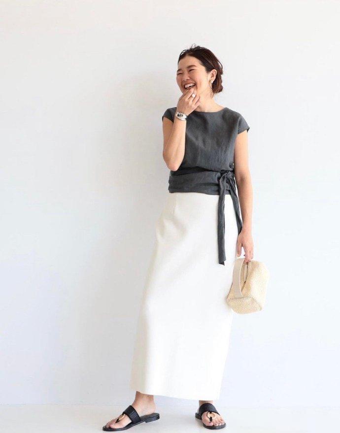 25-35岁轻熟风穿搭博主推荐,这位博主的日常穿搭真的时髦炸裂