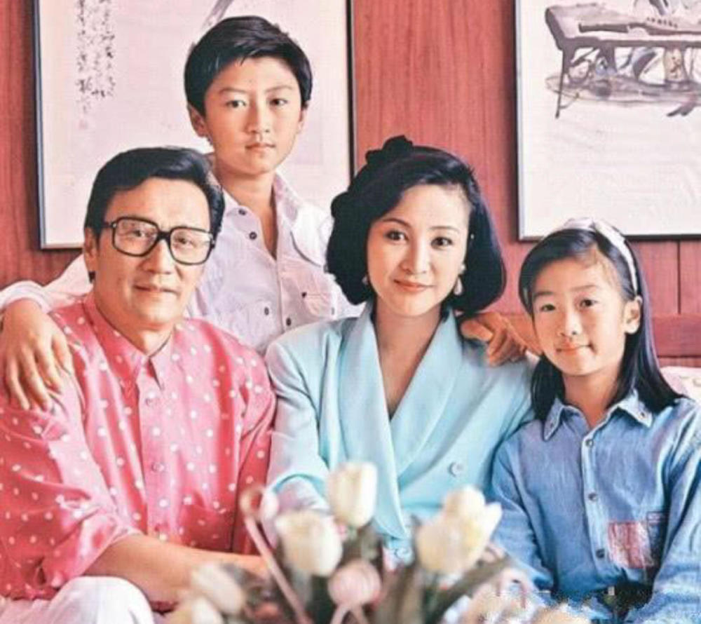 谢霆锋，到底是“痴情好男人”还是“绝世负心汉”？