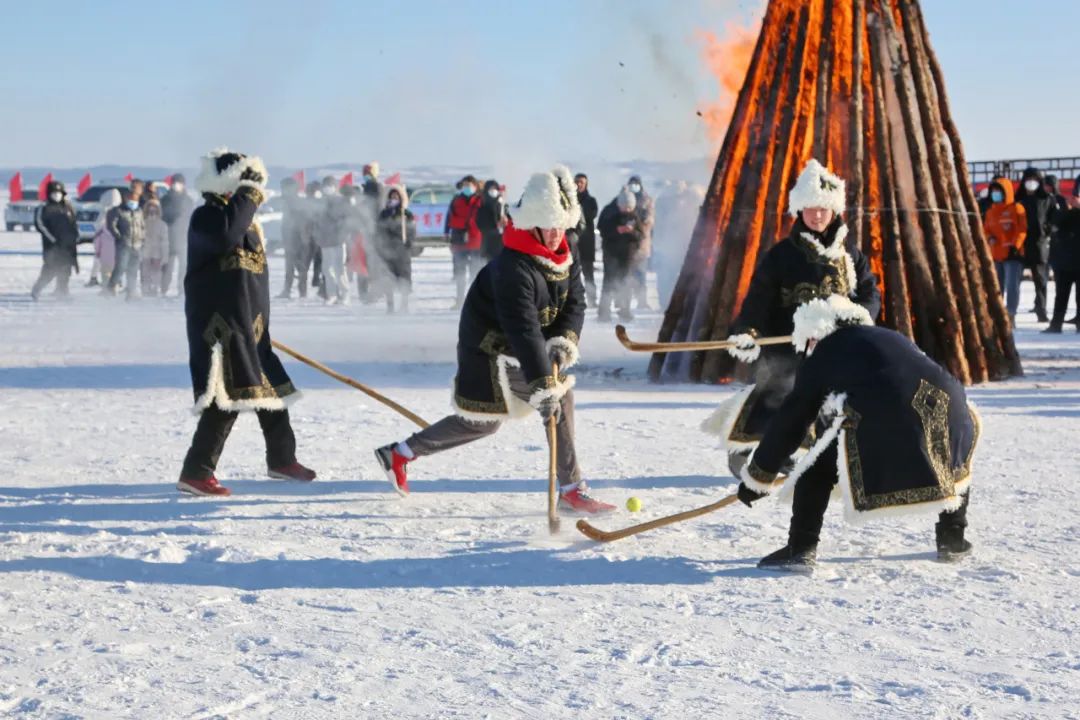 达斡尔打冰火球,呼伦贝尔达斡尔冰钓节