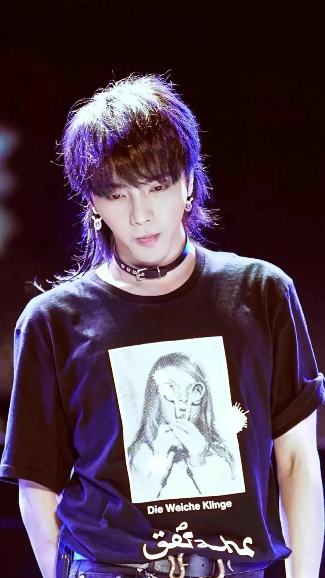 蔡徐坤和华晨宇现在怎么样了,蔡徐坤和华晨宇能比吗