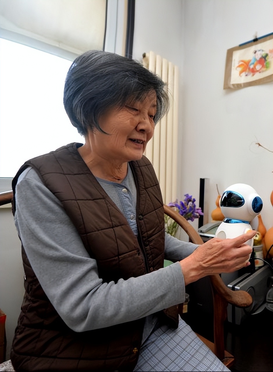 世界那么大让我去走走,世界那么大也该让父母去看看