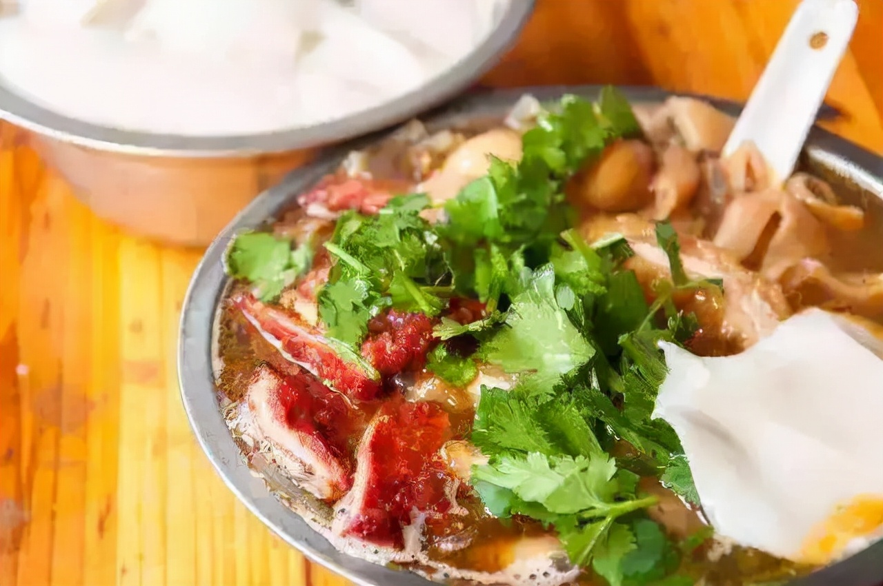 福建哪个省和台湾隔海相望,福建这座海岛上有一座城